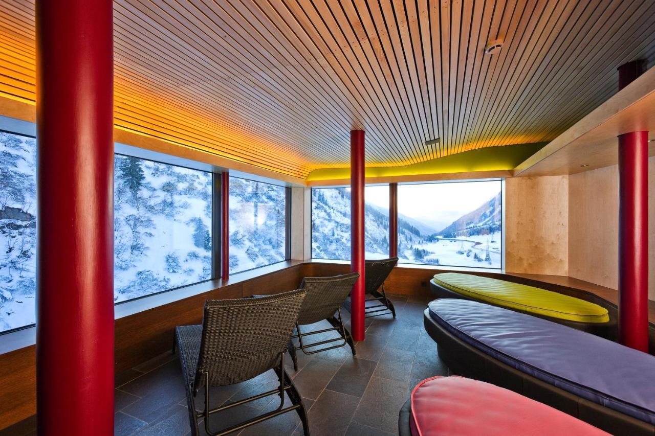 Wohlfuehlhotel Hubertushof Stuben am Arlberg Exteriör bild