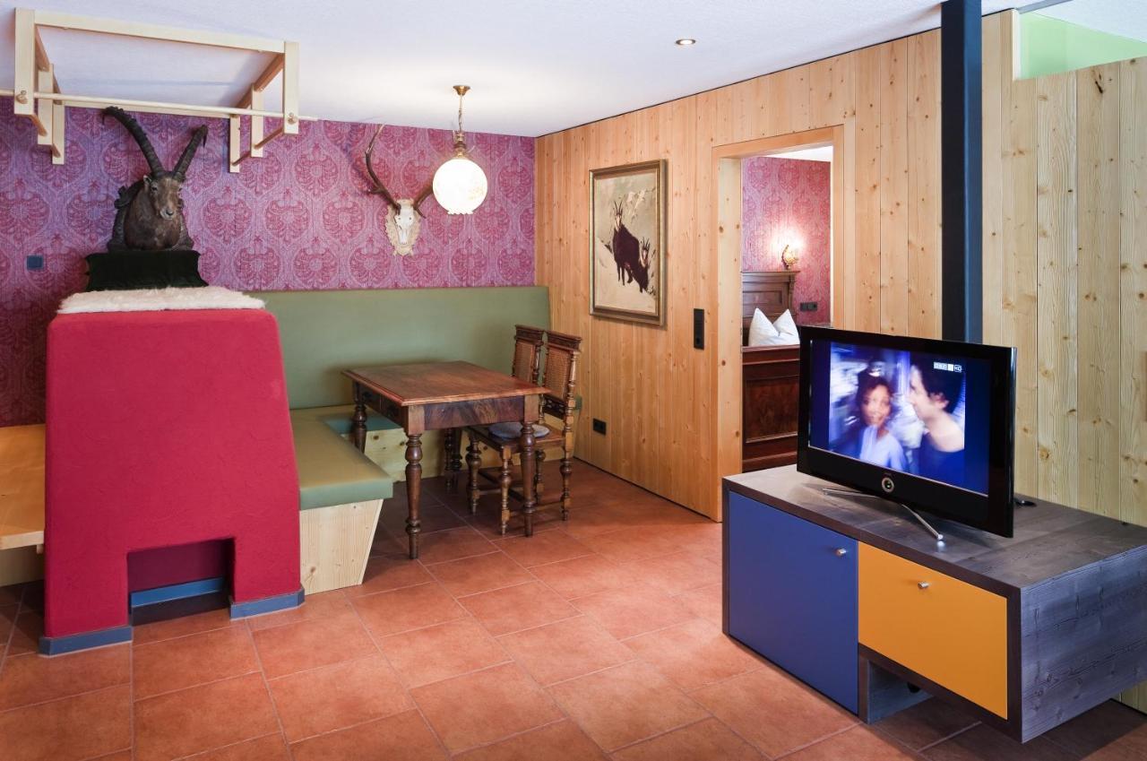 Wohlfuehlhotel Hubertushof Stuben am Arlberg Exteriör bild