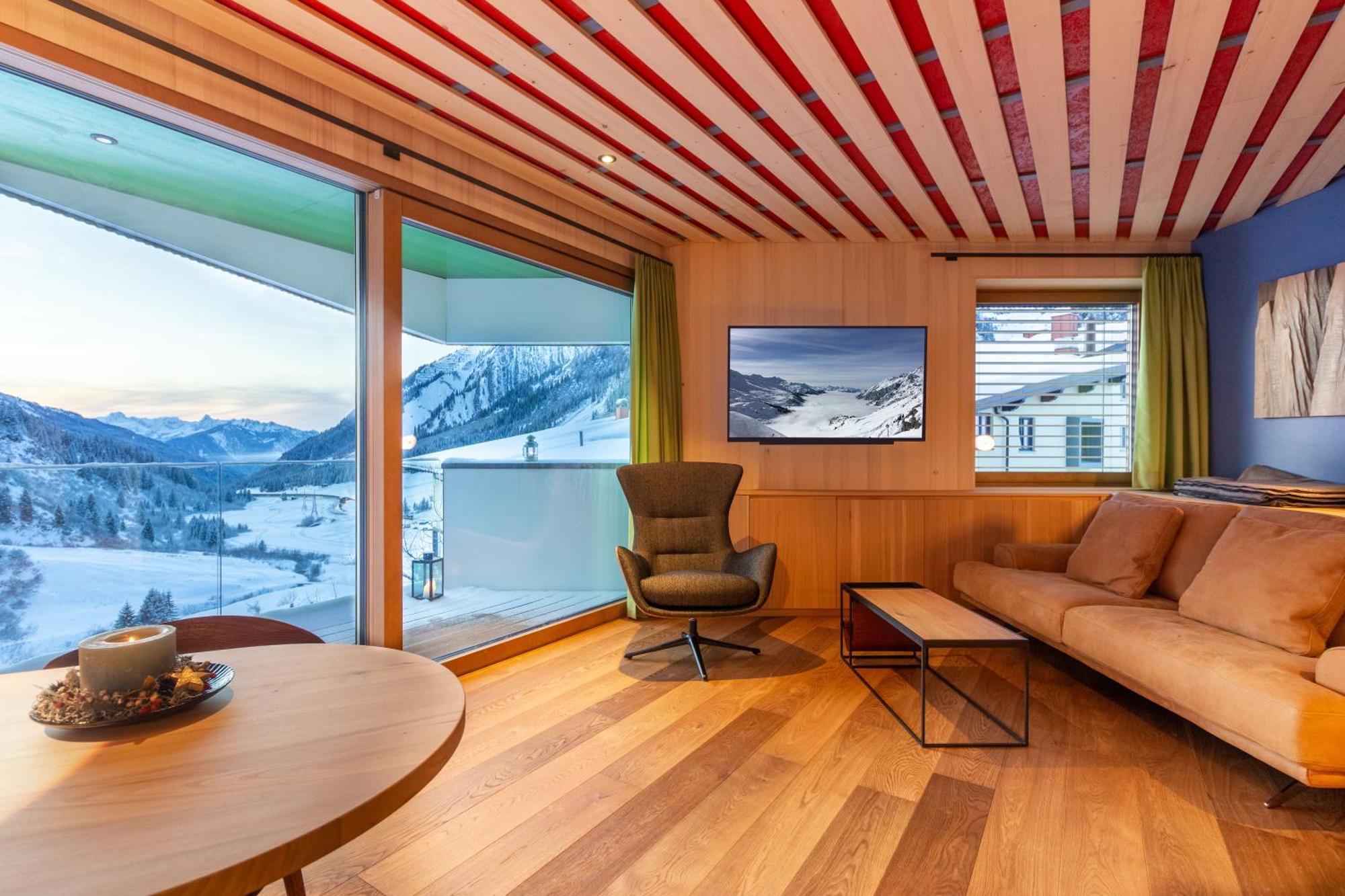 Wohlfuehlhotel Hubertushof Stuben am Arlberg Exteriör bild