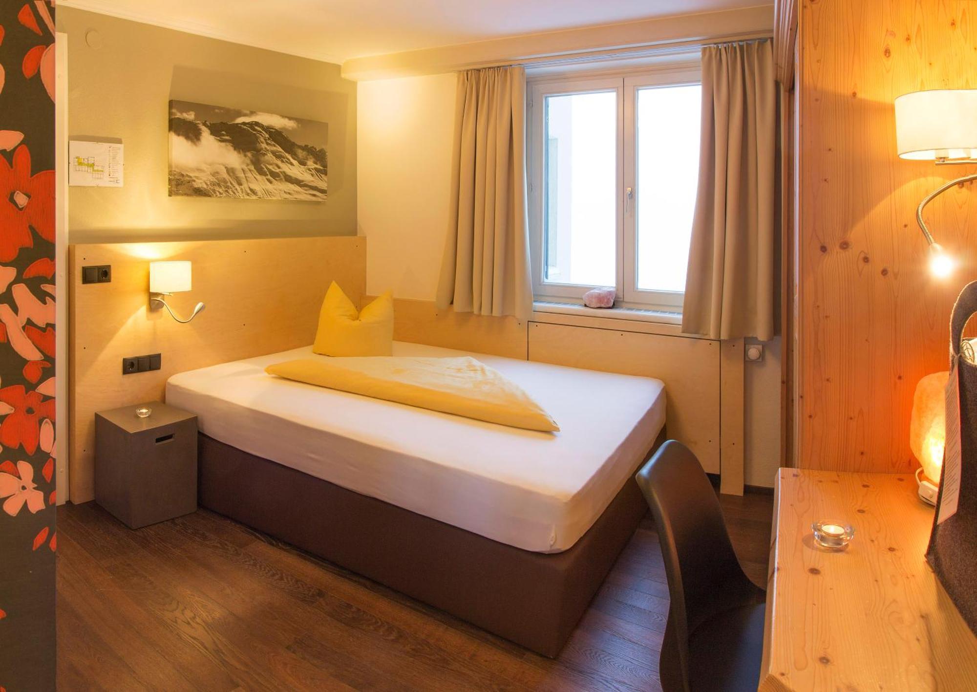 Wohlfuehlhotel Hubertushof Stuben am Arlberg Exteriör bild